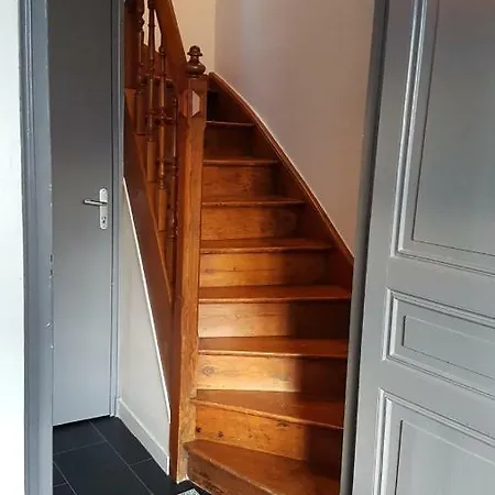T2 Sur Les Places Apartman *